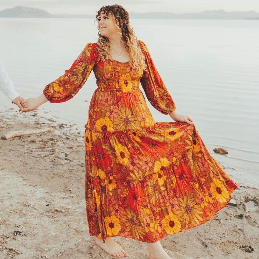 Piper and scoot Santorini dress maxi orange 70s floral